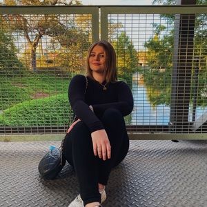 Meet your Posher, Shelby